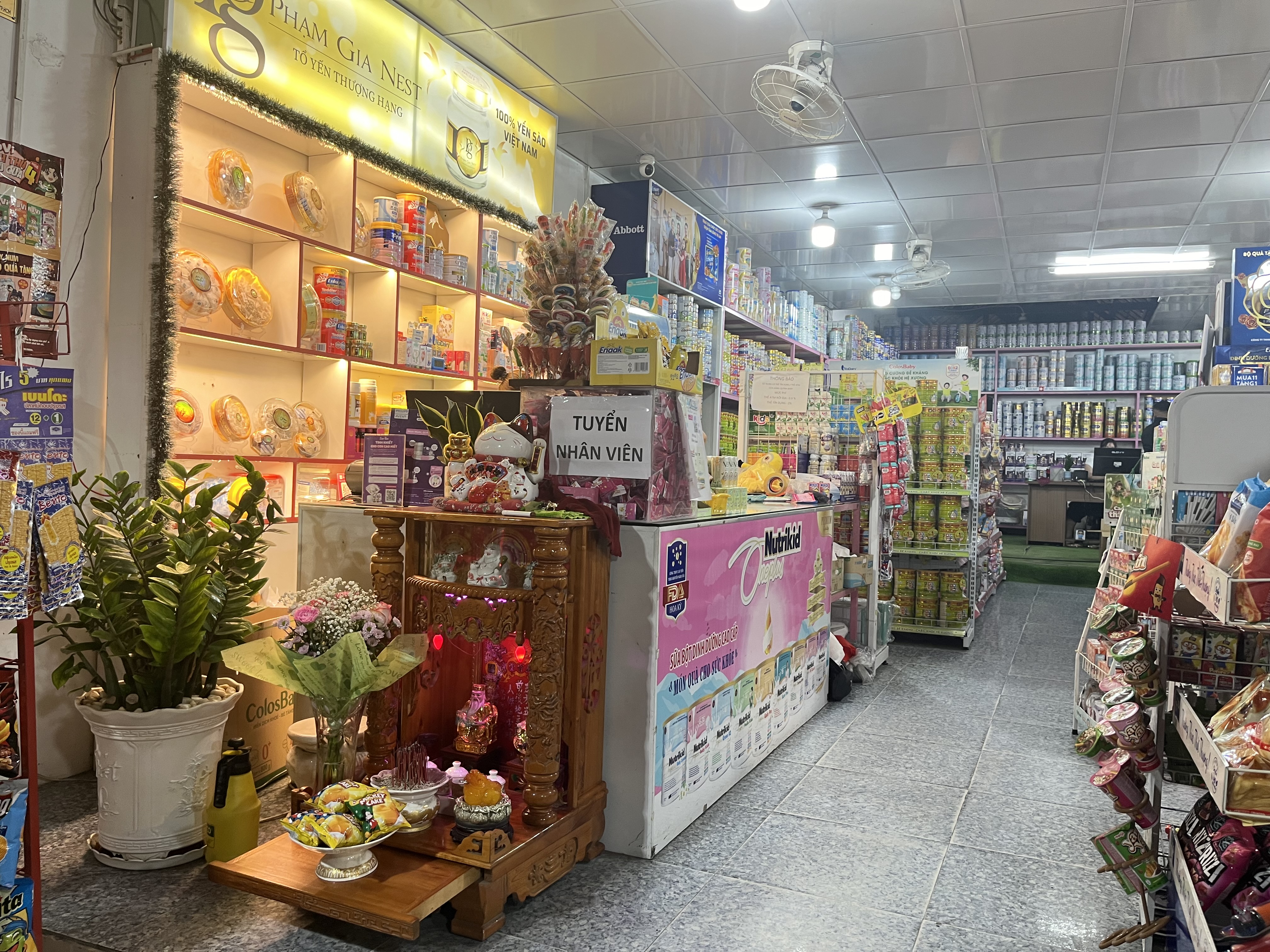 Cửa hàng sữa & bé 