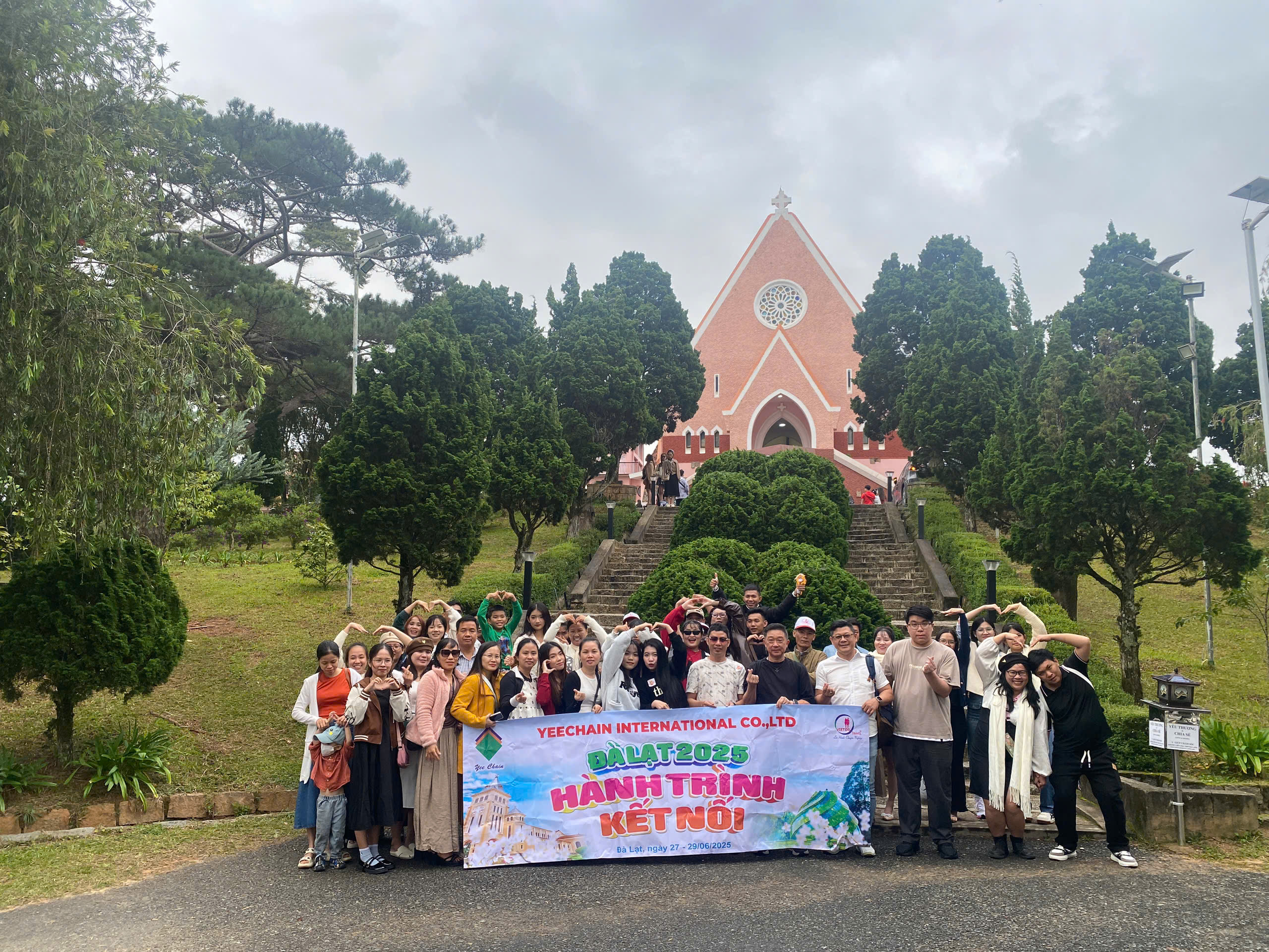 công ty TNHH bột kim loại Julien VN 