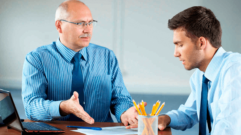 Cách xin nghỉ việc đột xuất bằng tiếng Anh