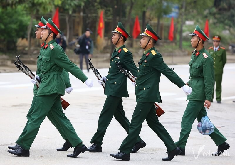 Một là, cần thống nhất nhận thức, bất luận trong hoàn cảnh, điều kiện nào cũng phải…