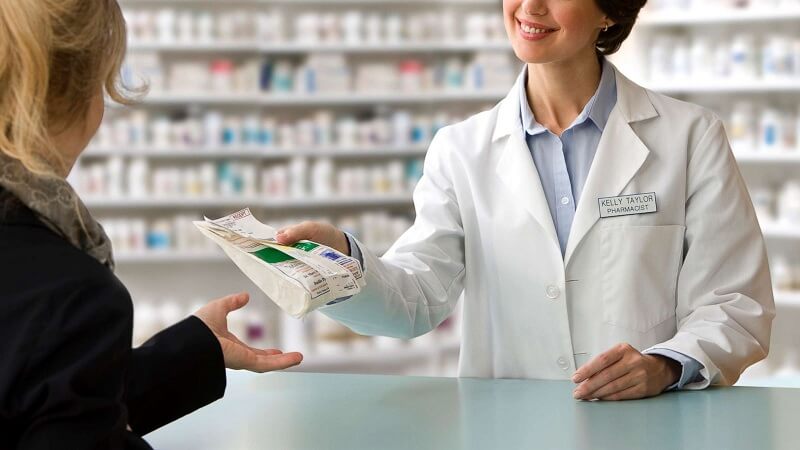 Thông tin ngắn gọn đầy đủ trong phần mở đầu đơn xin việc dược sĩ.