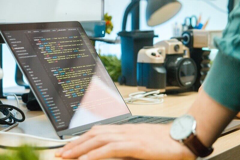 Em đã từng làm việc tại vị trí front end chưa?