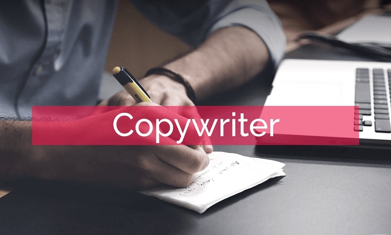 Phân biệt giữa copyright và copywriter