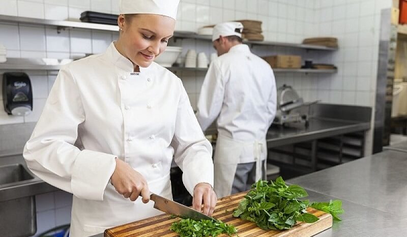 Kinh nghiệm làm việc trong CV phụ bếp 