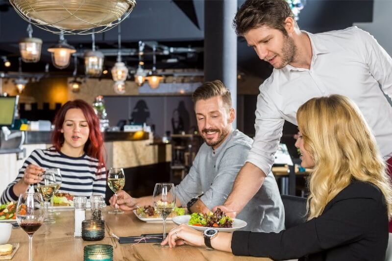 Trình bày chi tiết làm nổi bật kỹ năng của bản thân