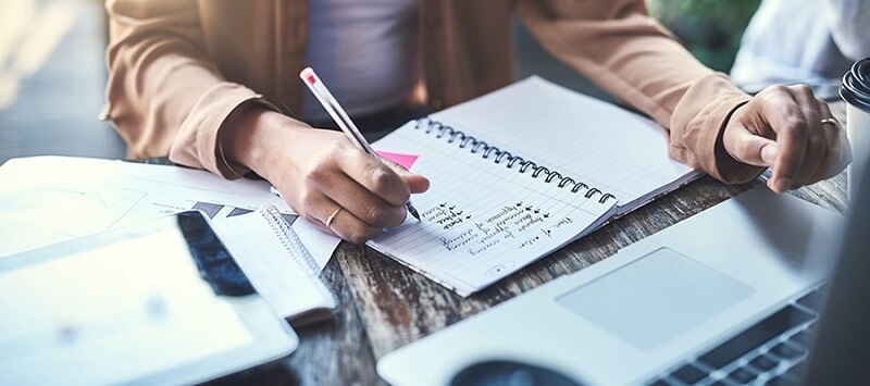 Tại sao ứng viên Sales cần CV tiếng Anh?
