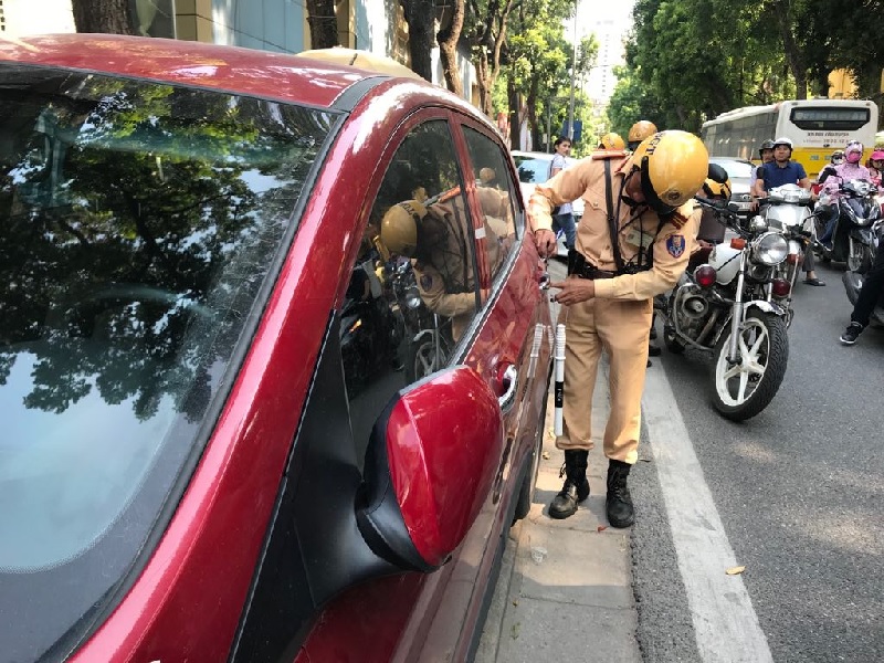 Mức phạt đối với người lái ô tô