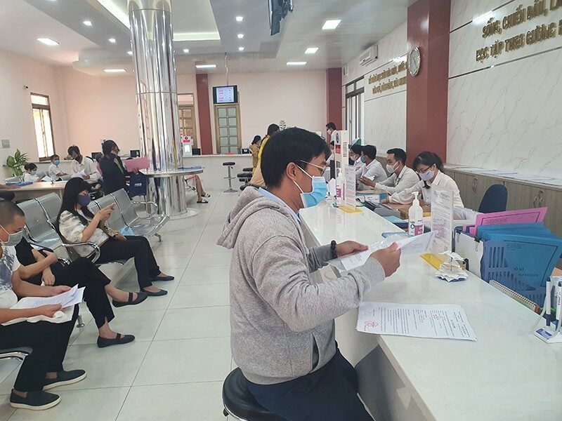 Chứng thực sơ yếu lý lịch không cần về nơi đăng kí thường trú