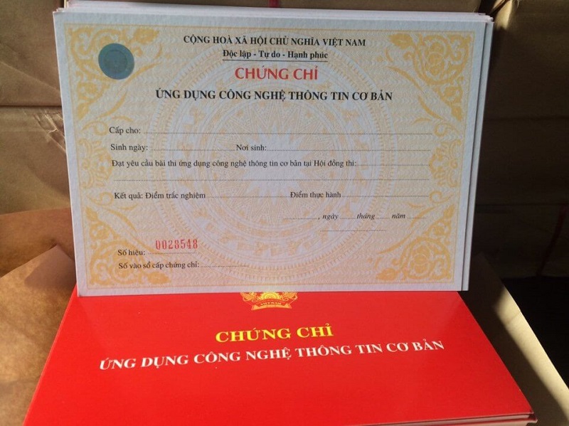 Các giấy tờ cần công chứng trong hồ sơ xin việc nhà nước