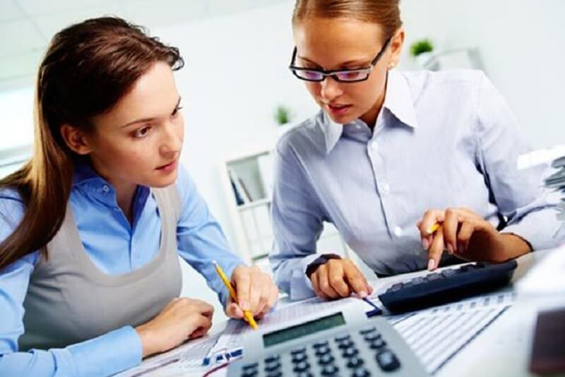 Nên kèm theo ảnh chân dung trong CV thực tập sinh kế toán