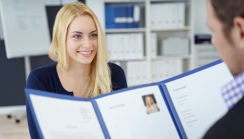 tại sao cần bìa cv đẹp