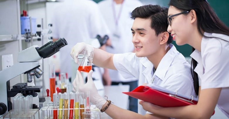 Cơ hội nghề nghiệp cho ngành y tá hiện nay như thế nào?