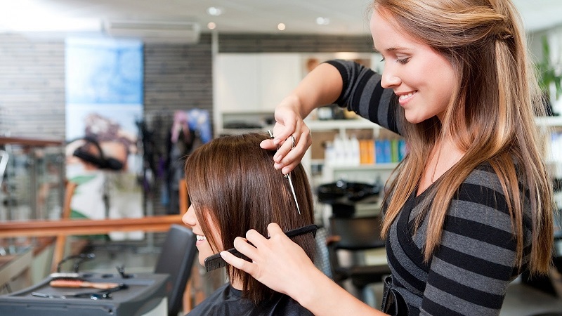 Nghề cắt tóc có giàu không