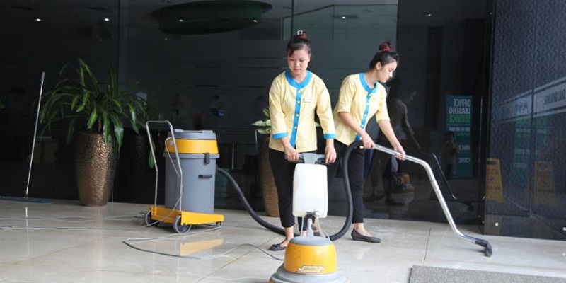 tạp vụ là gì trong nhà hàng