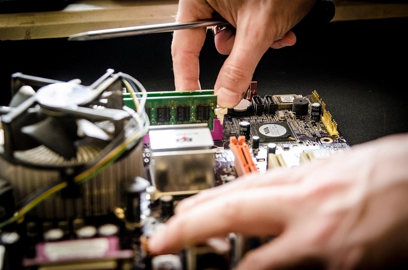 Technician trong kỹ thuật công nghiệp