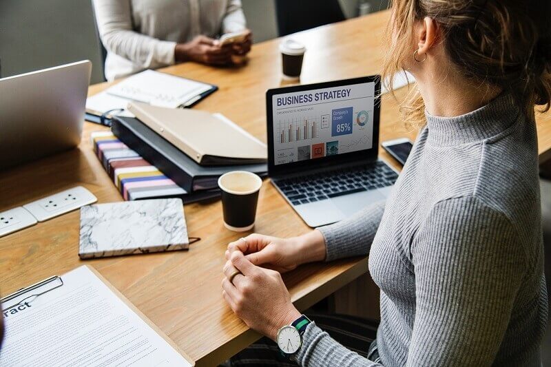 Khái niệm chỉ định thầu là gì?