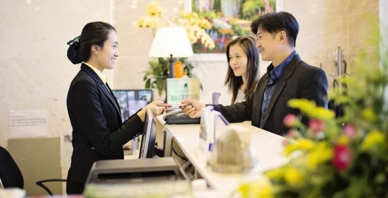 Những lưu ý cần thiết khi trả lời câu hỏi phỏng vấn lễ tân khách sạn