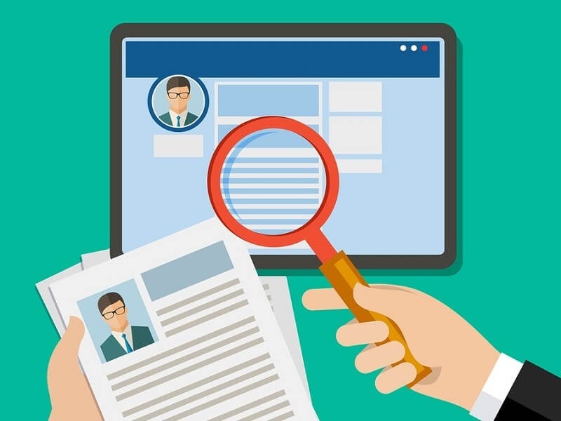 Hạn chế tuyển dụng qua mạng xã hội