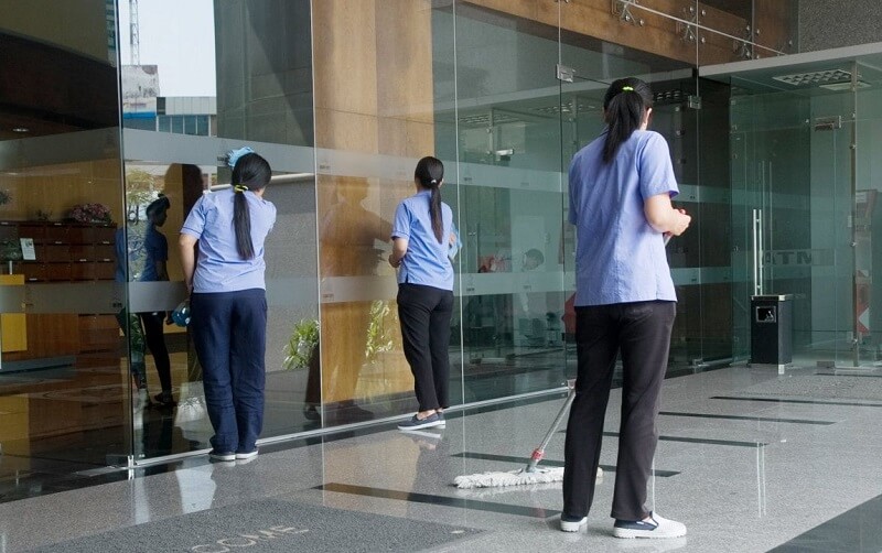 Dịch vụ vệ sinh tòa chung cư rất phổ biến