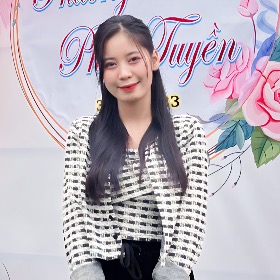 Phùng thị Hiền