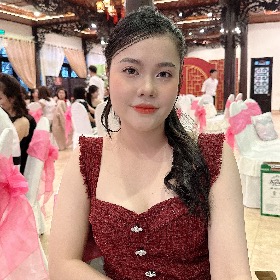 Hoàng thị cẩm yến