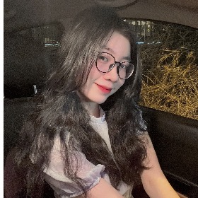 Lượng thị phương Thắm
