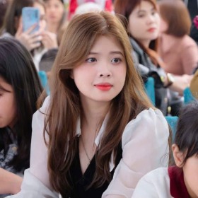 PHẠM thùy trang