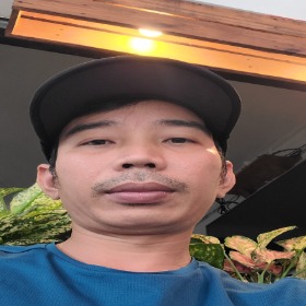 HOÀNG nam