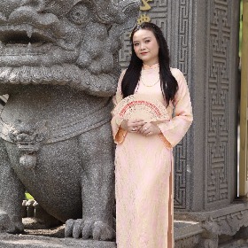 LÝ NGỌC HÂN